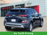 Used 2022 Hyundai Kona SE w/ Cargo Package image 4