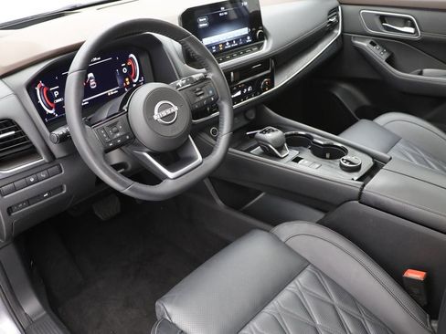 Used 2023 Nissan Rogue Platinum w/ Platinum Premium Package image 15