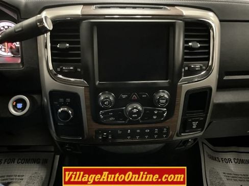 Used 2018 RAM 3500 Laramie AWD/4WD image 19