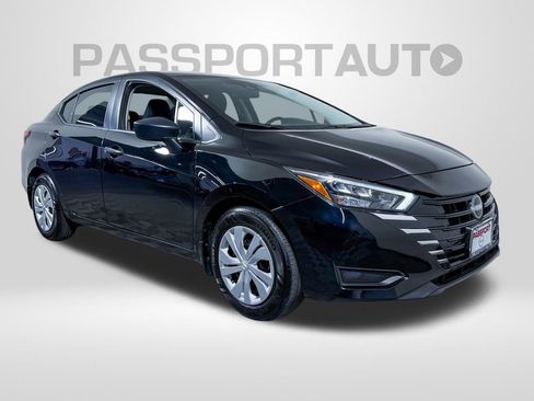 Certified 2025 Nissan Versa S w/ Trunk Package image 5