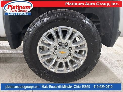 Used 2022 Chevrolet Silverado 2500 High Country w/ Technology Package AWD/4WD image 50