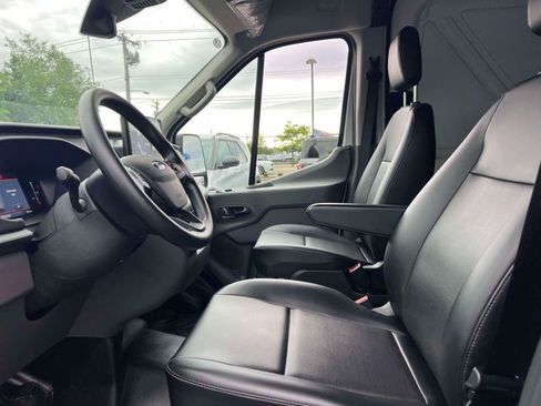 Used 2026 Ford Transit 250 148 Medium Roof RWD image 13