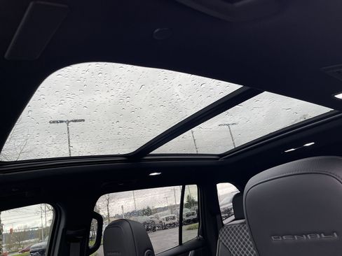 New 2026 GMC Acadia Denali w/ Super Cruise Package image 54