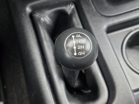 Used 2018 RAM 2500 Power Wagon w/ Leather & Luxury Group image 34