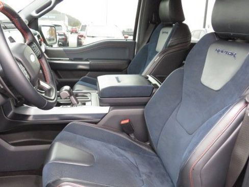 Certified 2022 Ford F150 Raptor w/ Raptor 37 Performance Package image 4