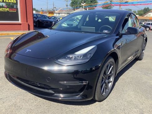 Used 2021 Tesla Model 3 Long Range AWD/4WD image 4