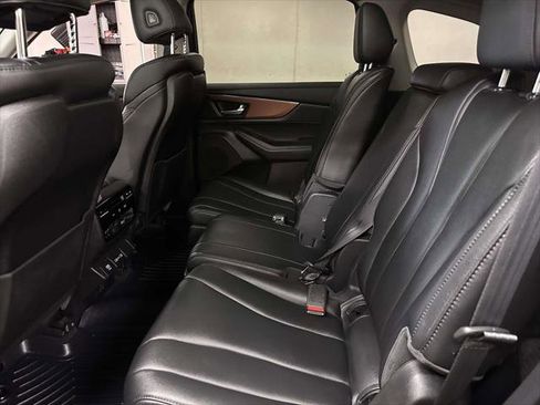 Used 2022 Acura MDX SH-AWD image 16