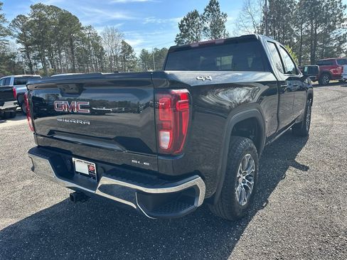 New 2026 GMC Sierra 1500 SLE AWD/4WD image 6