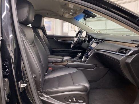 Used 2018 Cadillac XTS Luxury image 19