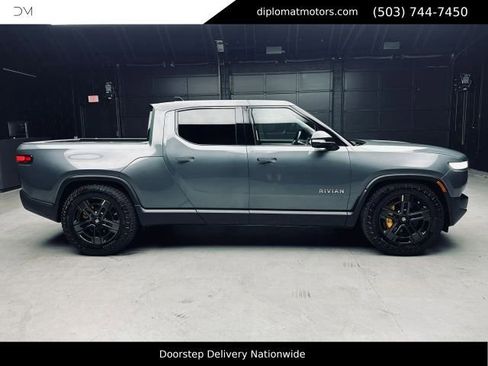 Used 2022 Rivian R1T Adventure AWD/4WD image 7