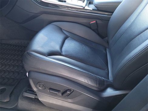 Used 2023 Audi Q7 3.0T Premium Plus image 15