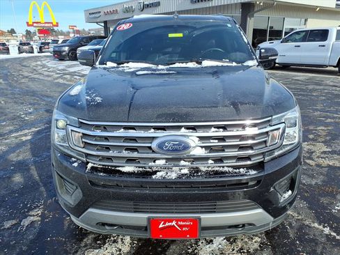 Used 2020 Ford Expedition XLT w/ Equipment Group 202A image 9