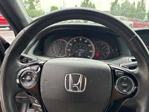 Used 2016 Honda Accord Sport image 15