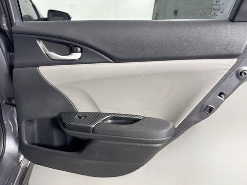 Used 2020 Honda Civic LX image 27
