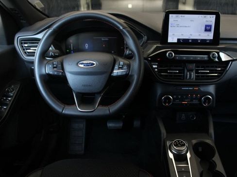 Used 2025 Ford Escape ST-Line FWD image 16