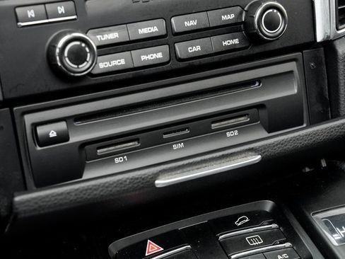 Used 2017 Porsche Macan GTS image 19