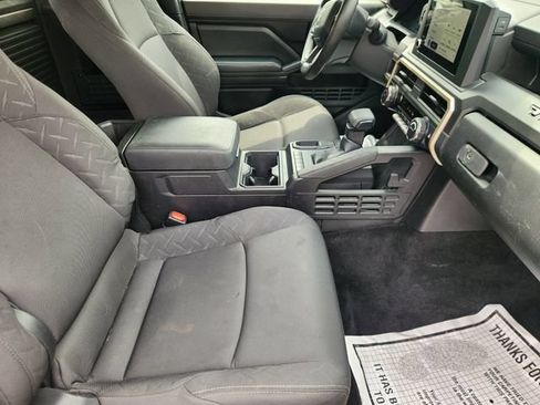 Used 2024 Toyota Tacoma SR RWD image 14