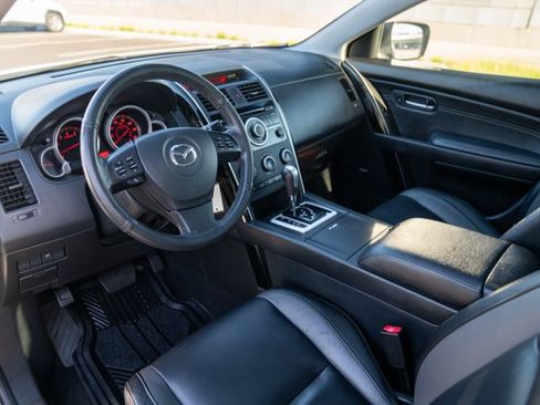 Used 2008 MAZDA CX-9 Touring w/ Moonroof & Bose Audio Pkg FWD image 4
