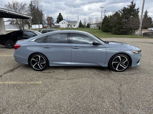 Used 2022 Honda Accord Sport Special Edition image 5