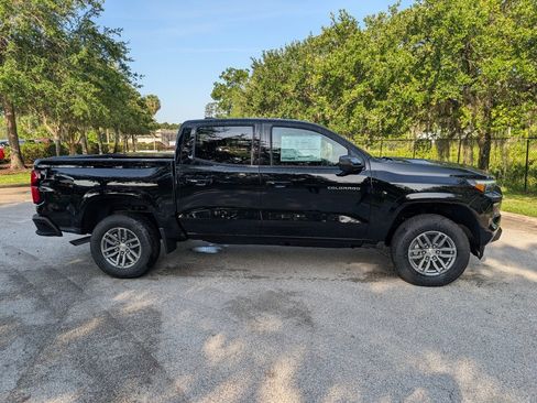 New 2025 Chevrolet Colorado LT w/ LT Convenience Package image 10