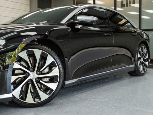 Used 2022 Lucid Air Grand Touring image 14