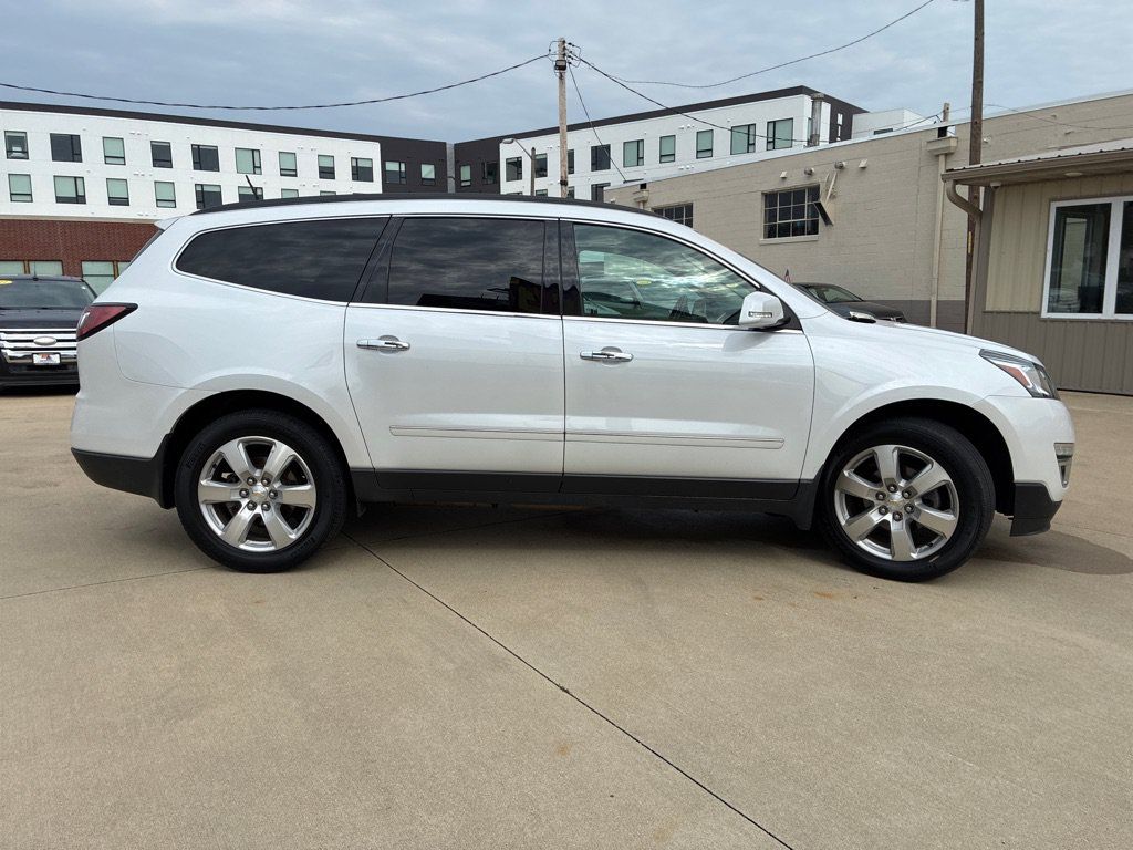 Used 2017 Chevrolet Traverse Premier AWD/4WD image 4