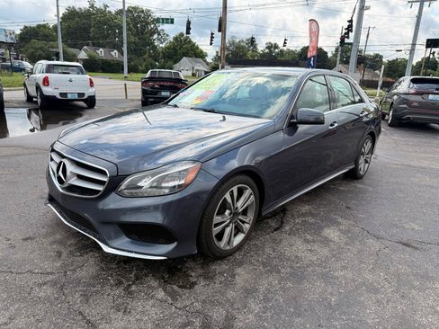 Used 2014 Mercedes-Benz E 350 4MATIC image 4