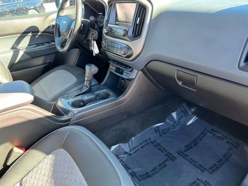 Used 2016 Chevrolet Colorado Z71 image 24