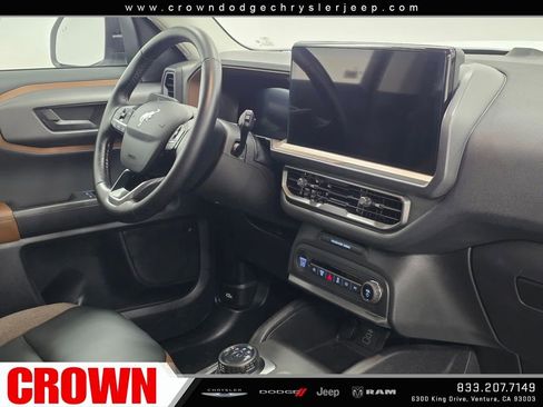 Used 2025 Ford Bronco Sport Outer Banks image 13