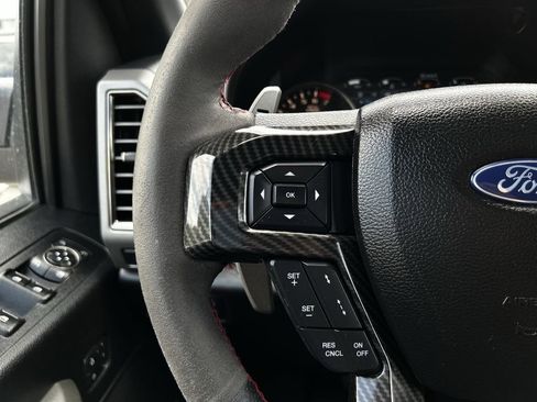 Used 2017 Ford F150 Raptor w/ Equipment Group 802A Luxury AWD/4WD image 15