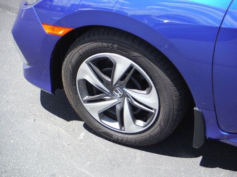 Used 2021 Honda Civic LX image 3