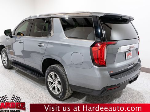 Used 2022 GMC Yukon SLE RWD image 3