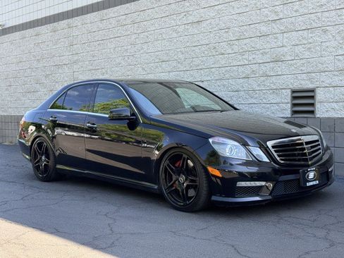 Used 2012 Mercedes-Benz E 63 AMG Sedan image 18