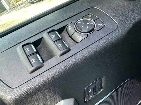 Certified 2018 Ford F150 Lariat image 24