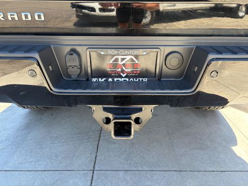Used 2016 Chevrolet Silverado 2500 LT w/ Midnight Edition AWD/4WD image 26