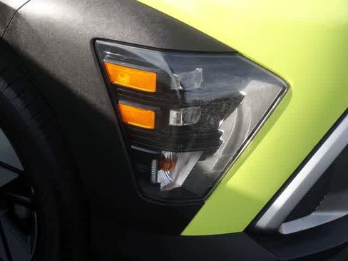 Used 2024 Hyundai Kona SEL FWD image 18