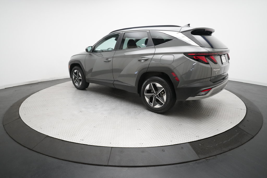 Used 2025 Hyundai Tucson SEL AWD/4WD image 32