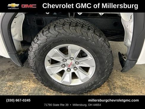 Used 2022 GMC Sierra 1500 SLE AWD/4WD image 11