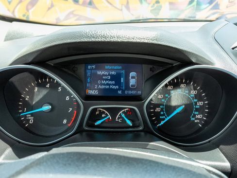 Used 2015 Ford Escape SE FWD image 19