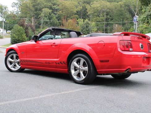 Used 2006 Ford Mustang GT image 6
