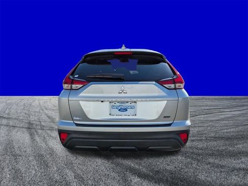 Used 2024 Mitsubishi Eclipse Cross LE AWD/4WD image 5
