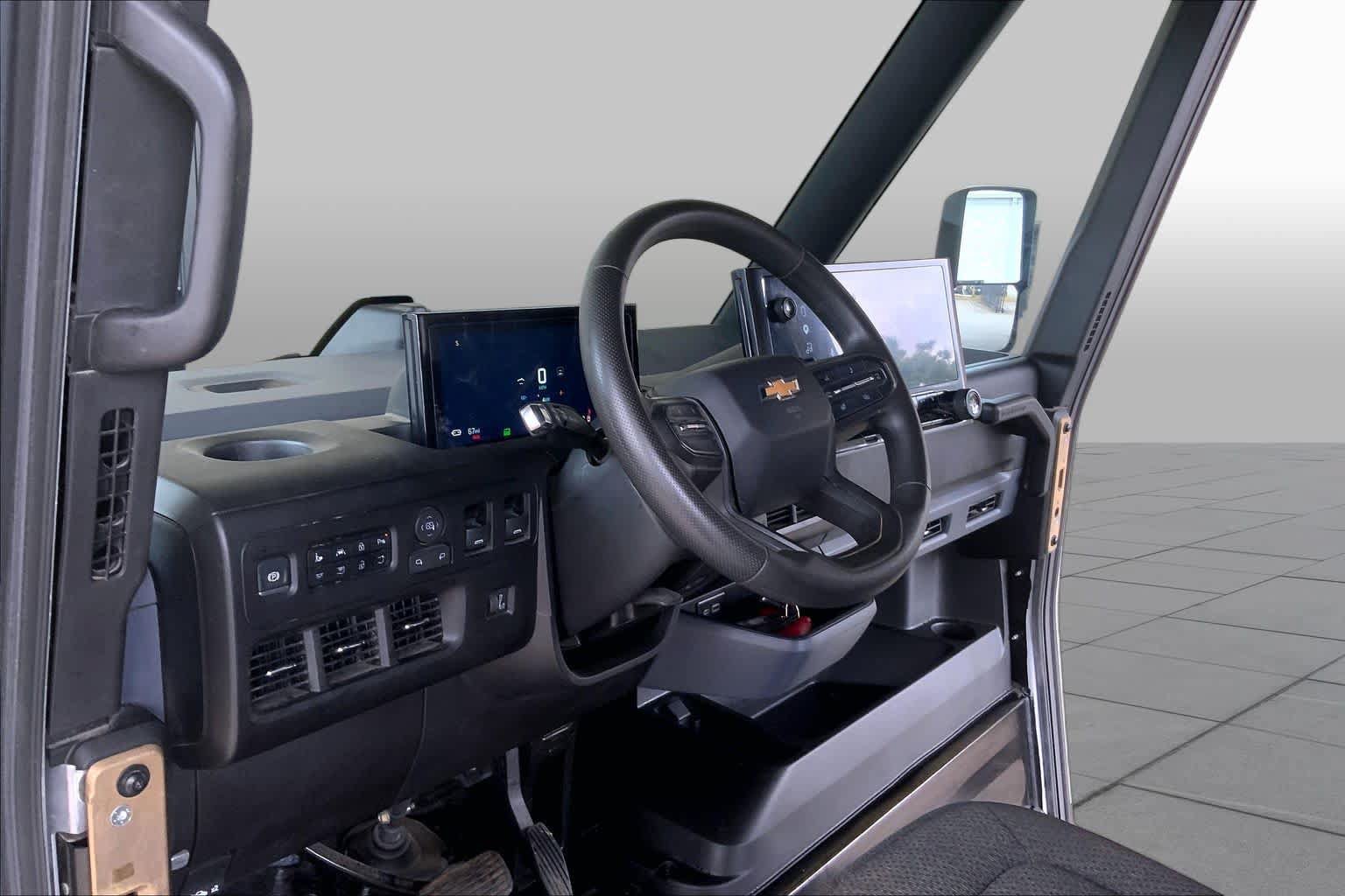 Used 2025 Chevrolet Brightdrop 600 FWD image 16