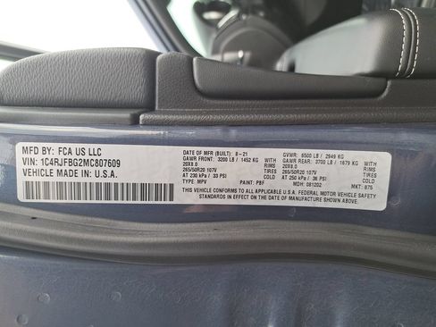 Certified 2021 Jeep Grand Cherokee Limited w/ Quick Order Package 28K 80th AWD/4WD image 35