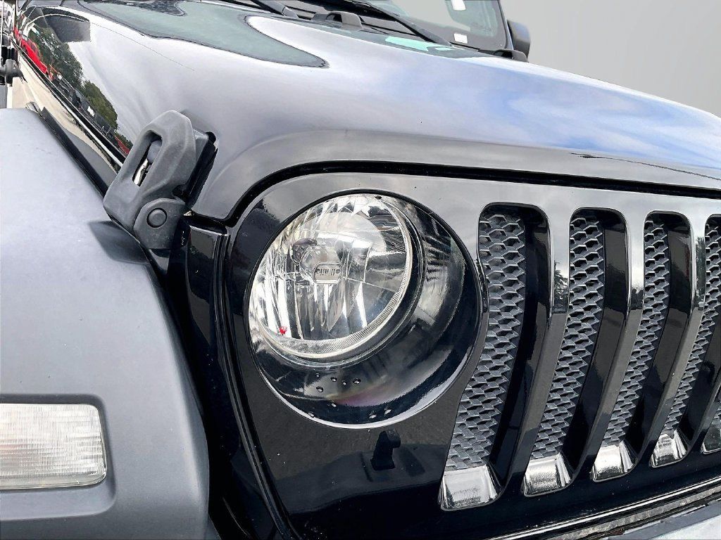 Used 2018 Jeep Wrangler Unlimited Sport S AWD/4WD image 28