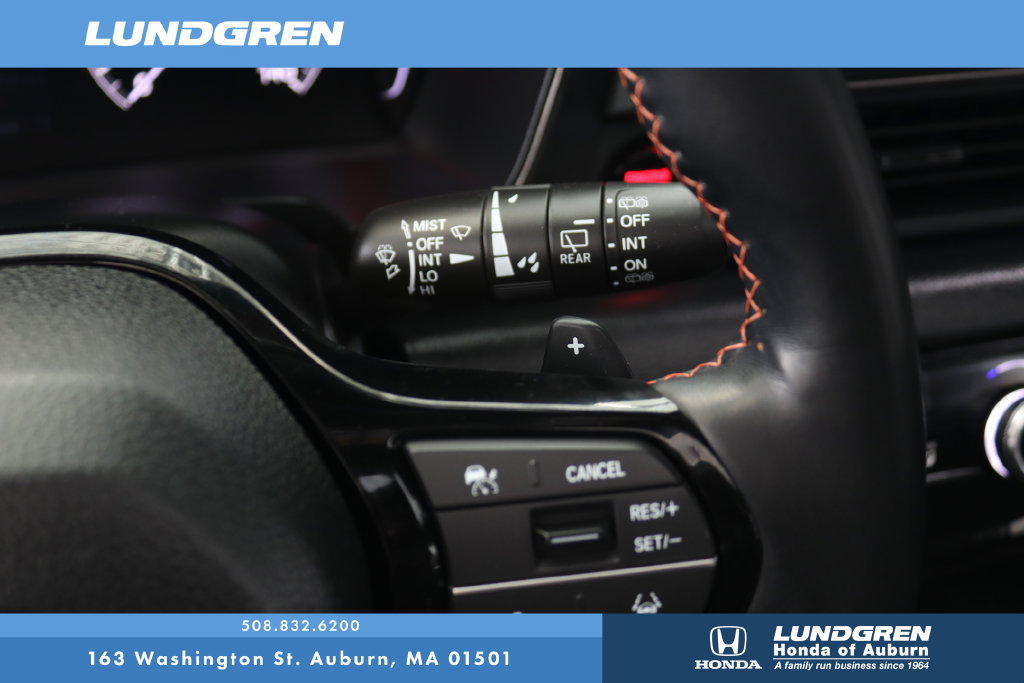 Used 2025 Honda Pilot TrailSport image 21
