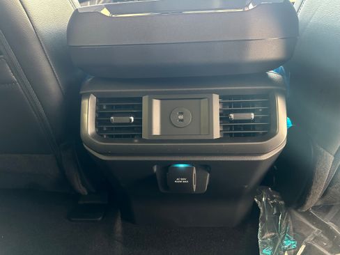 New 2026 Ford F150 Lariat w/ Equipment Group 501A Mid image 39