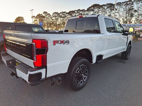 New 2026 Ford F250 Platinum w/ FX4 Off-Road Package image 29