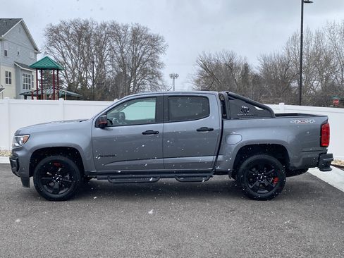 Used 2021 Chevrolet Colorado LT w/ Redline Special Edition image 3