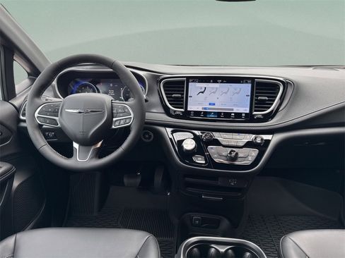 New 2026 Chrysler Pacifica Select image 29