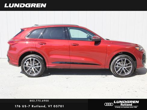 New 2026 Audi Q5 Premium AWD/4WD image 3